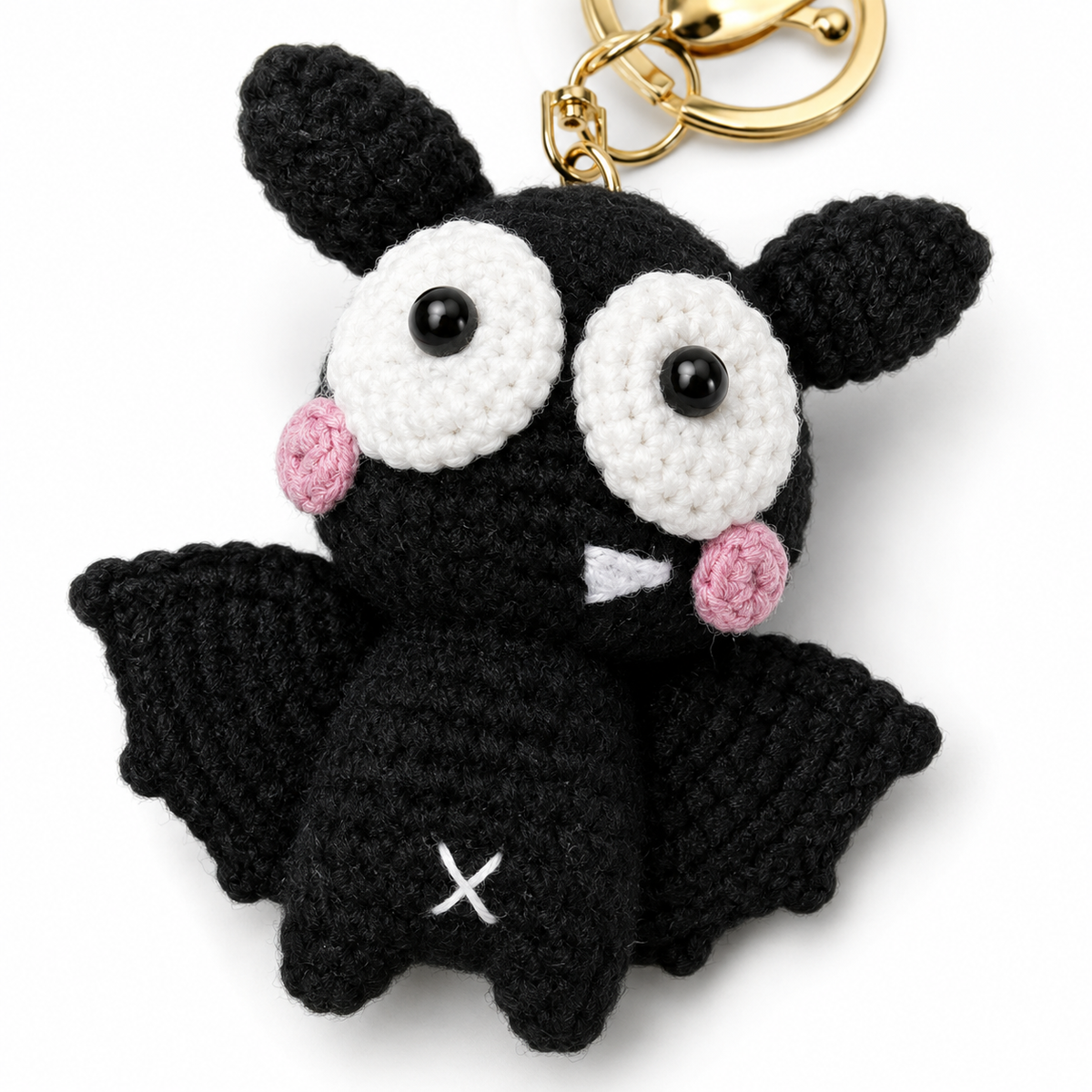 Night Flyer Bat Keychain – Hand-Crocheted Halloween Bag Charm