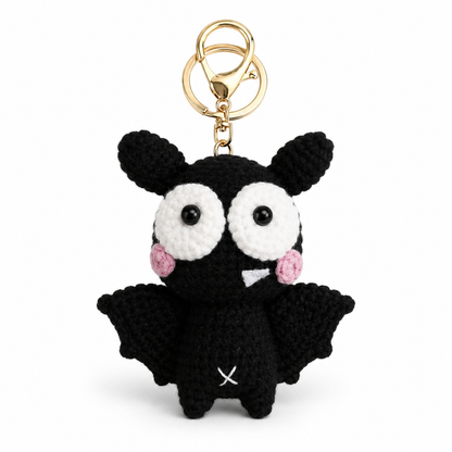 Night Flyer Bat Keychain – Hand-Crocheted Halloween Bag Charm