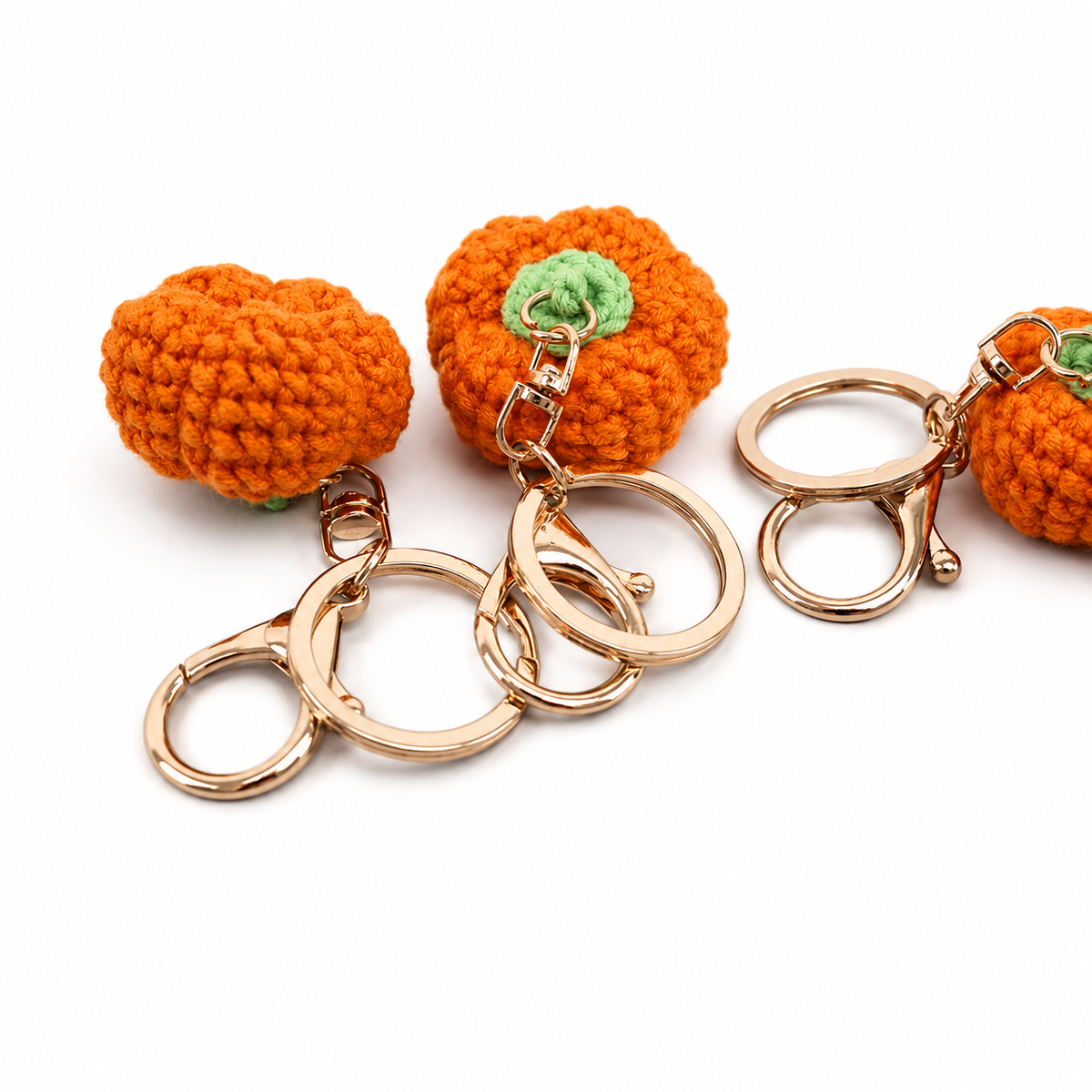 Golden Gourd Pumpkin Keychain – Hand-Crocheted Fall Bag Charm